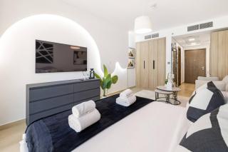 Holiday Boulevard - Stylish Upgraded Studio - Designer Touches in JVC - 7