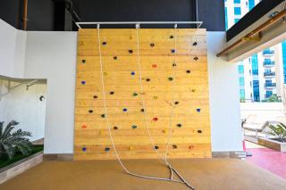 Stylish 1BR Apartment - Central Location in JVC - Balcony - Holiday Boulevard - 1