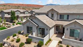 Casita Respite Pool, Hot Tub & Comfort - 5