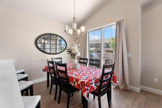 Casita Respite Pool, Hot Tub & Comfort - 3