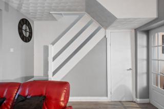 4 Bed Home 2 bathrooms, on street parking - Swansea - 4