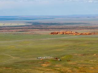 Flaming Cliffs Ger Camp - - 0