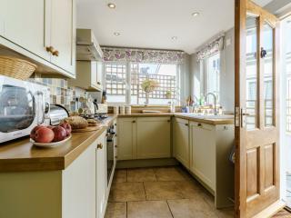 3 Bed in Cardigan 55196 - Saint Dogmaels - 9
