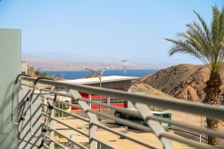 Red Canyon Spa Serene Stay by Sea N Rent - Eilat - 1