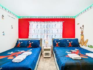 Amazing 5BR Townhouse near Disney - Private Pool - 1