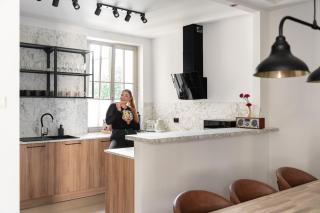 Portofino - Family Stay in City Center with Parking by Lion Apartments Sopot - 2