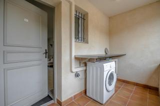 Superbe Appartement climatisé dans résidence avec Piscine et parking - Le Plan-de-la-Tour - 2