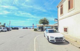 Beautiful Apartment In Kastel Stafilic - Kaštela (Castelli) - 4