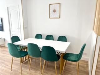 PARIS à 15 minutes- Grand Appartement 5 Pièces - 6