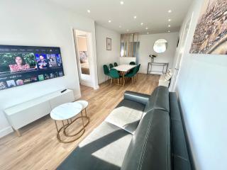PARIS à 15 minutes- Grand Appartement 5 Pièces - 3