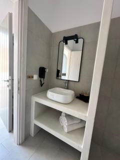 Danа̃e Sun&Sea Stays - Livadi - 4