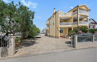 Nice Apartment In Vodice With Wifi - 0