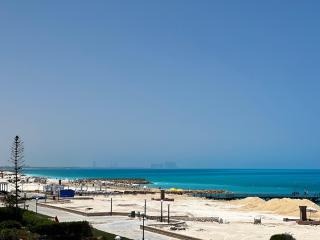 Beachfront Chalet in Green Beach, North Coast - El Alamein - 3