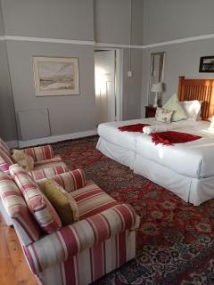 Kardinal guesthouse on 44 St Phillips street - Gqeberha - 0