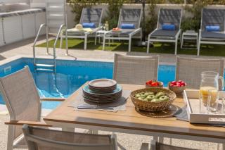 Milan's Mythical Villa - 9