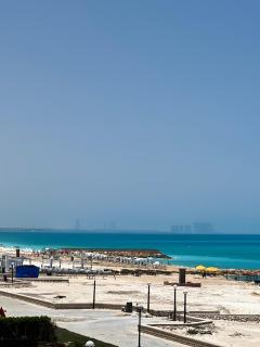 Beachfront Chalet in Green Beach, North Coast - El Alamein - 5