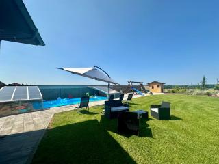 House&Garden&Pool - Slapy - 9
