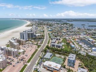 Fun and Magical Beach Escape - Amazing Beach Condo - Roelens - Fort Myers Beach - 6