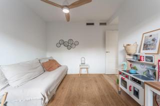 Feel Welcome Barcelona Beach House - Castelldefels - 3