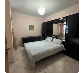Holiday House - Golem - 1