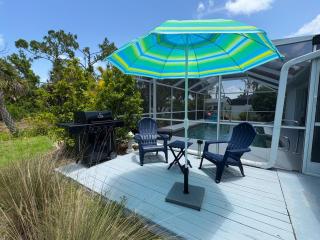 Tropical Paradise near to Manasota Key, private heated pool, Wifi - Englewood - 7