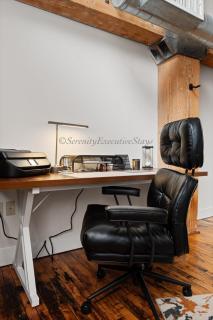 Downtown Business Loft by Serenity Stays - Richmond - 9