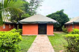 Alaya Stays Nehamrit Glamping Cottage Pet friendly Tent With Outdoor Patio - Murbād - 2