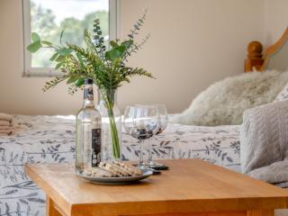 1 Bed in Brecon 92245 - Lower Chapel - 4