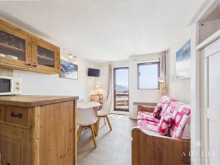 Studio rénové, style montagne, pied des pistes, balcon exposé sud, pour 4 personnes à La Rosière - FR-1-398-557 - 6