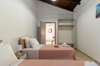 Notio Holiday Home in Laganas - Mesochórion - 5