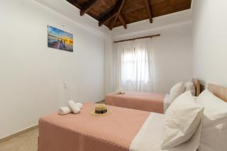 Notio Holiday Home in Laganas - Mesochórion - 8