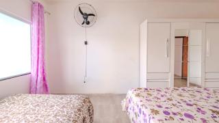 Casa com WiFi, churrasqueira e otima localizacao - 1