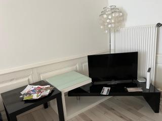 Au clair de la Lune - jusqu'à 4 personnes, centre historique - 8