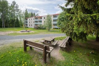 Simonsalo Serenity with Dux Beds WiFi and Free Parking - 1
