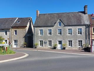 Gite Bourg HYENVILLE - Quettreville-sur-Sienne - 0