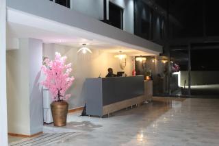 The Legacy Hotel and Spa - 8