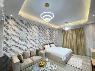 Cozy Studio Apartment Discovery Gardens Building 91 Near Metro Fully Furnished By al sarya Holiday Homes - 6