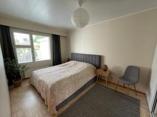Gem of Vuosaari - private sauna, free parking and WiFi, walking distance from metro - 3