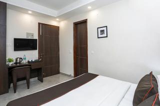 Hotel O The Signature Inn - Indirapuram - 8