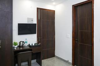 Hotel O The Signature Inn - Indirapuram - 3