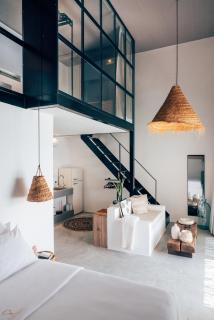 Tinosera Luxury Suites - Agios Sostis - 8