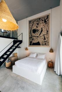 Tinosera Luxury Suites - Agios Sostis - 9