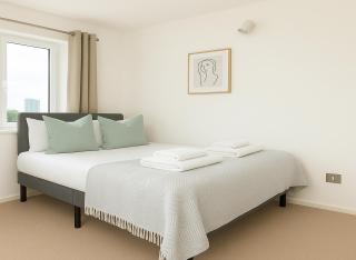 2 Bed Apartment in Surrey Quays - Londra - 8