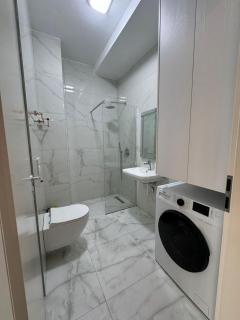 Tirana Center Boulevard Apartment - Tirana - 5