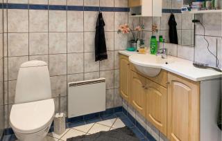 Three Bedroom Cozy Home In Ebeltoft - Ebeltoft - 4