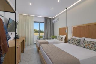 Nirvana Beach Hotel - Theologos - 4