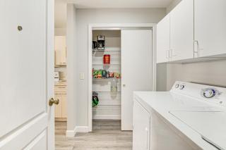 6 Mi to Lake Sumter Landing Home with Perks! - The Villages - 2