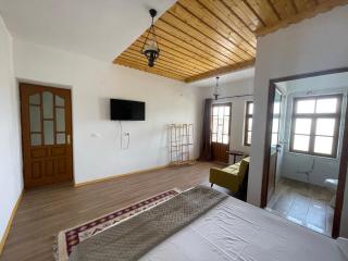 Great Wall Guest House - Gjirokastër - 3