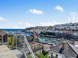 3 bed in Brixham BX038 - Brixham - 0