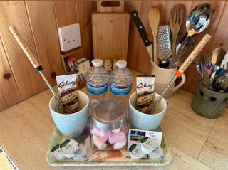 Willowdene shepherds hut - Oswestry - 2